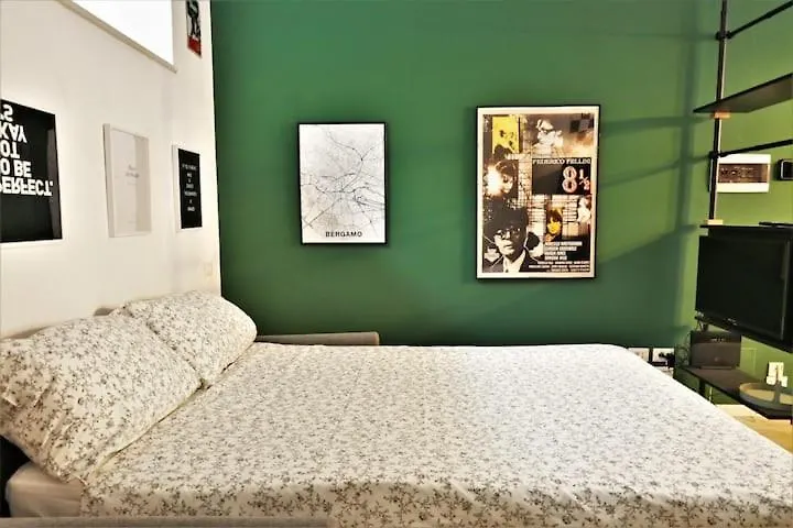 Bergamo Tra Alta E Bassa: St Apartments Holiday home